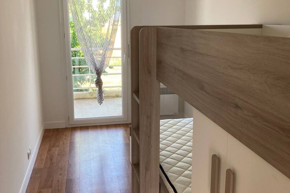 Photo of Bedroom in Puilboreau
