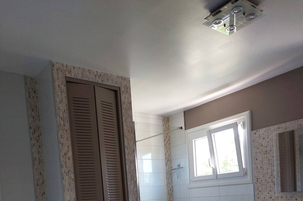 Photo of Bathroom in Montamise