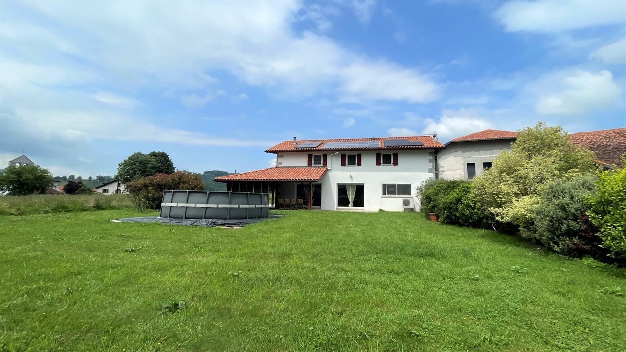 Photo of Outdoor in Ainhice-Mongelos