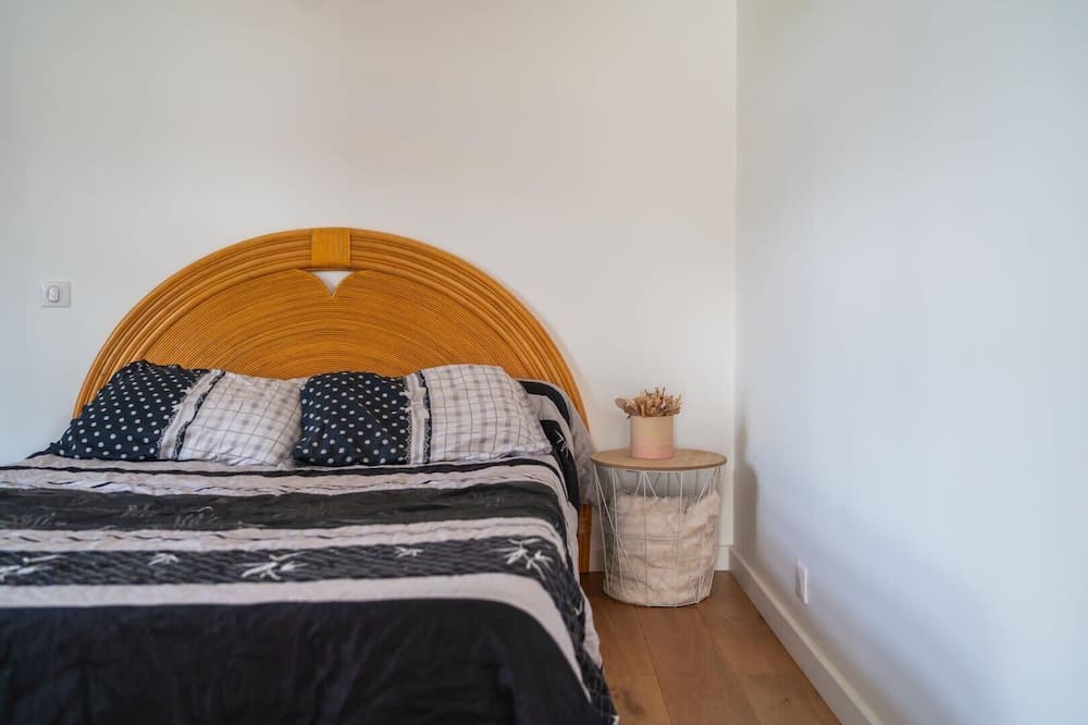 Photo of Bedroom in Mignaloux-Beauvoir