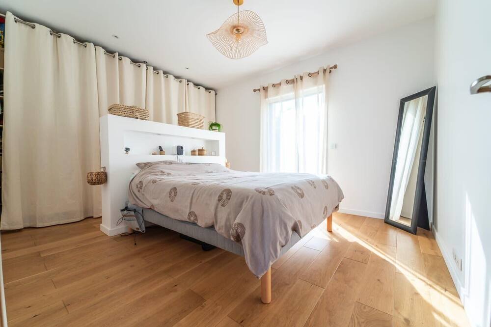 Photo of Bedroom in Mignaloux-Beauvoir