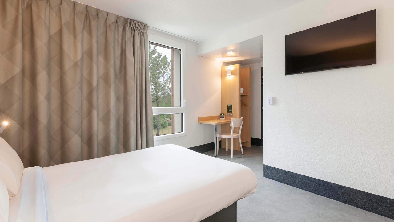 Photo of Bedroom in Saint-Geours-de-Maremne