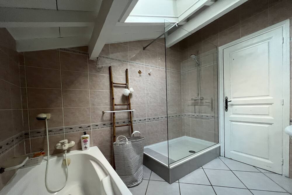 Photo of Bathroom in Irissarry