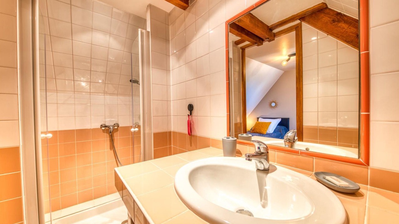Photo of Bathroom in Rouffignac-Saint-Cernin-de-Reilhac