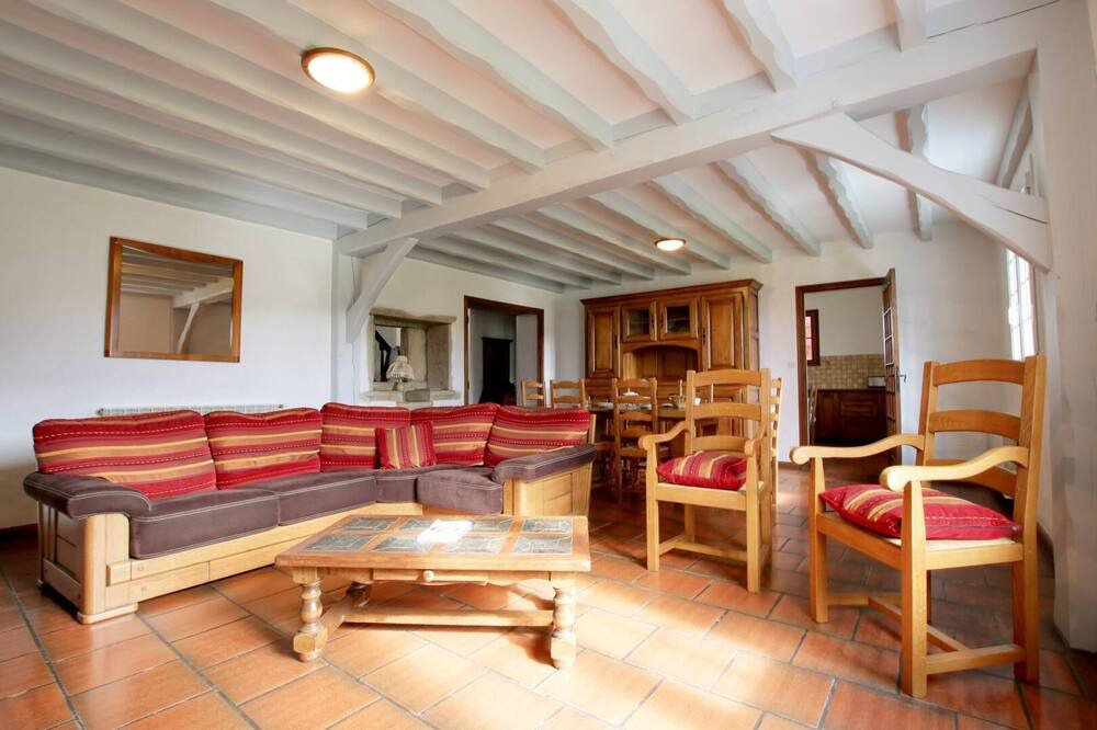 Photo of Livingroom in Sare