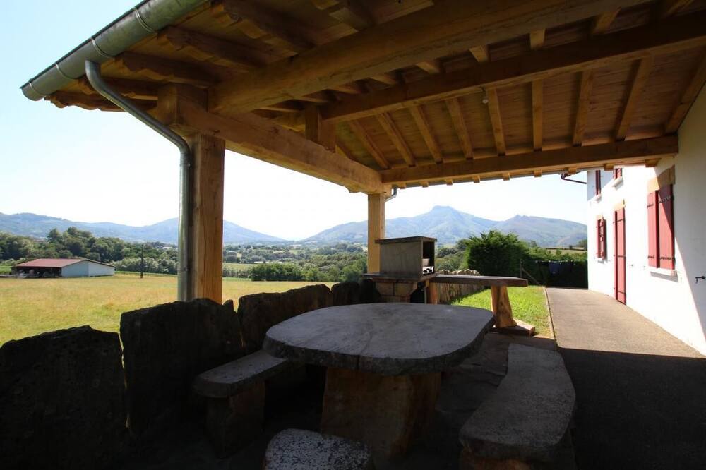 Photo of Outdoor in Sare