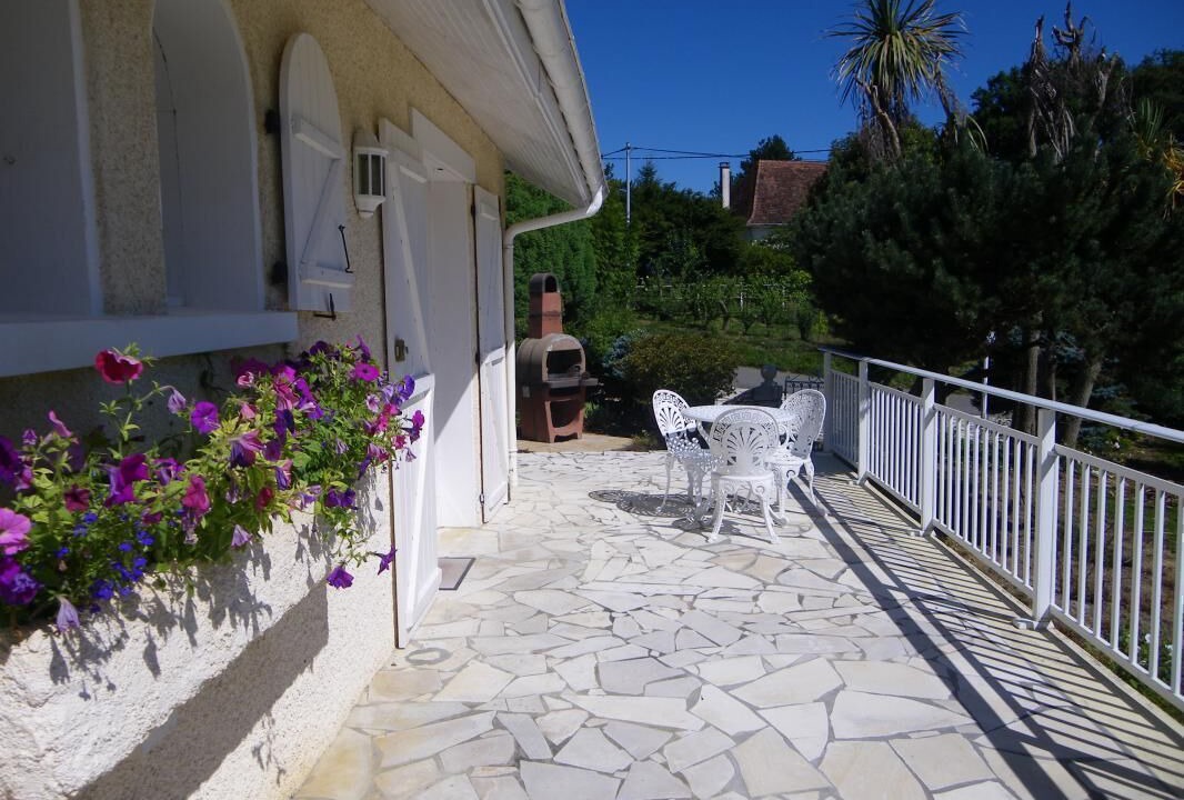 Photo of Outdoor in L'Hopital-d'Orion