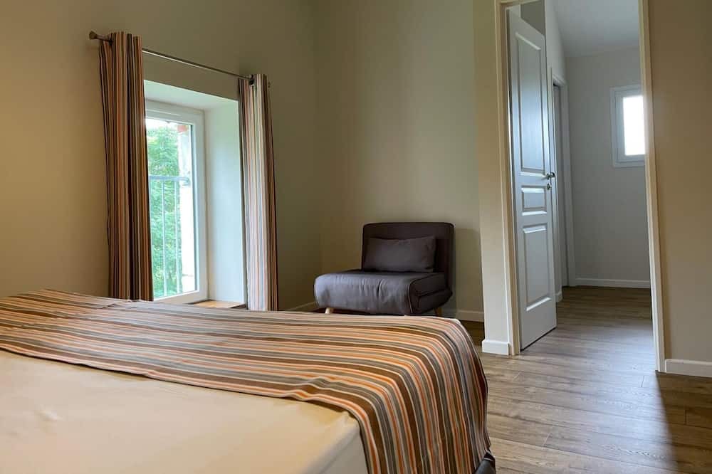 Photo of Bedroom in Mazerolles