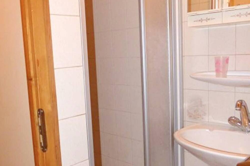 Photo of Bathroom in Lathus-Saint-Remy