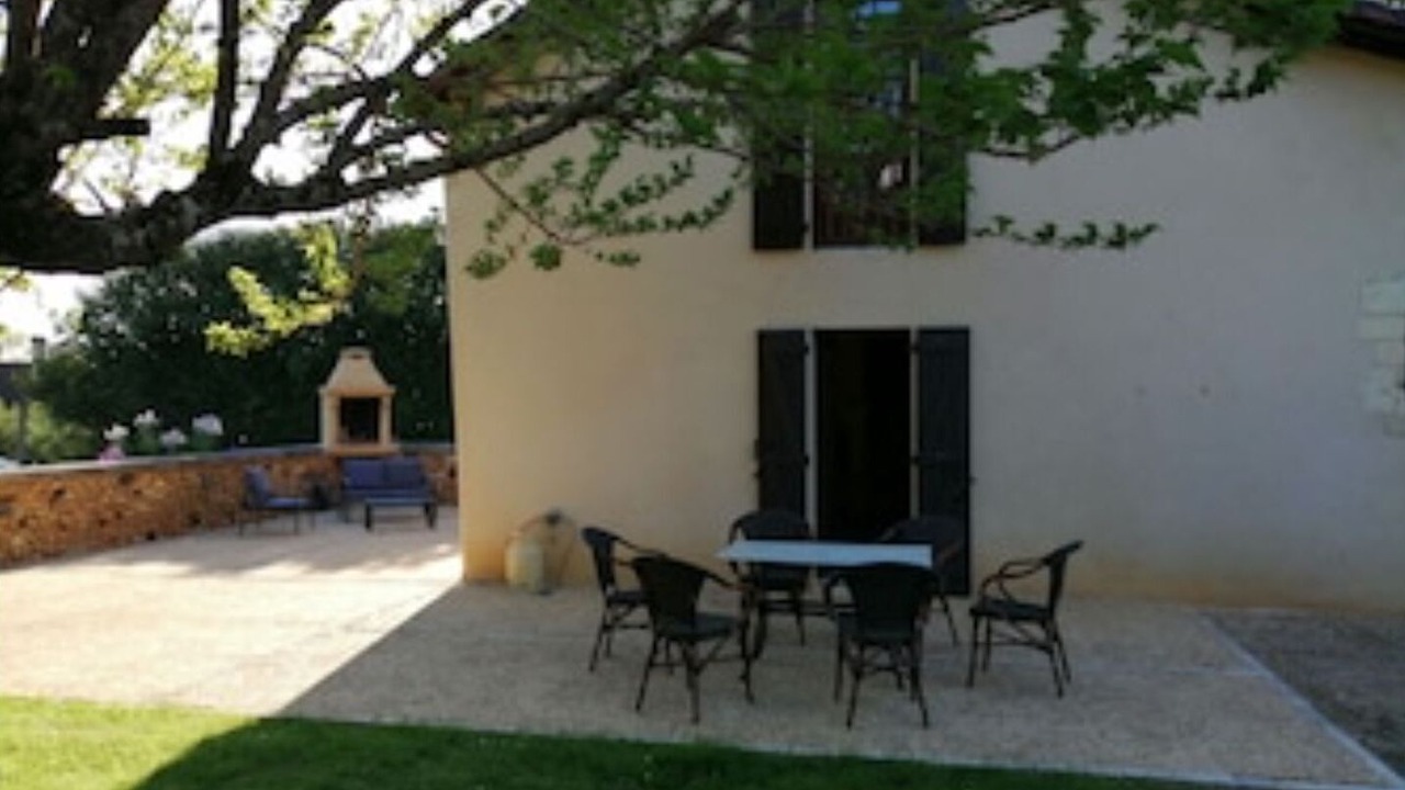 Photo of Patio Balcony in Salon