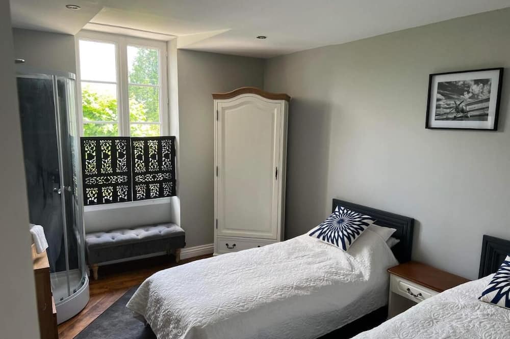 Photo of Bedroom in Aulnay