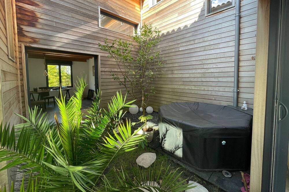 Photo of Outdoor in Nerbis