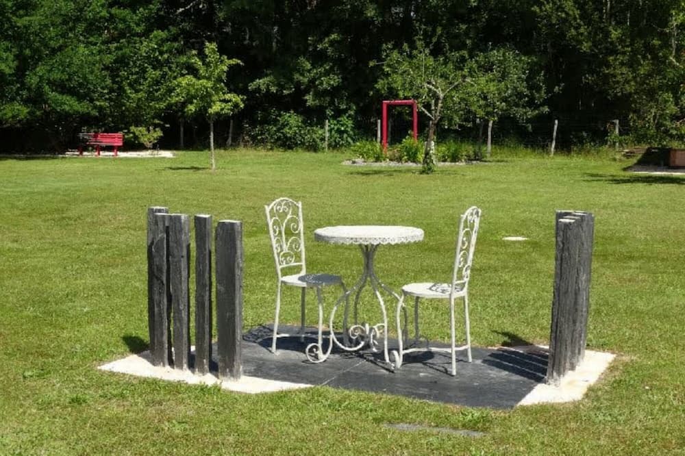 Photo of Outdoor in Pompejac
