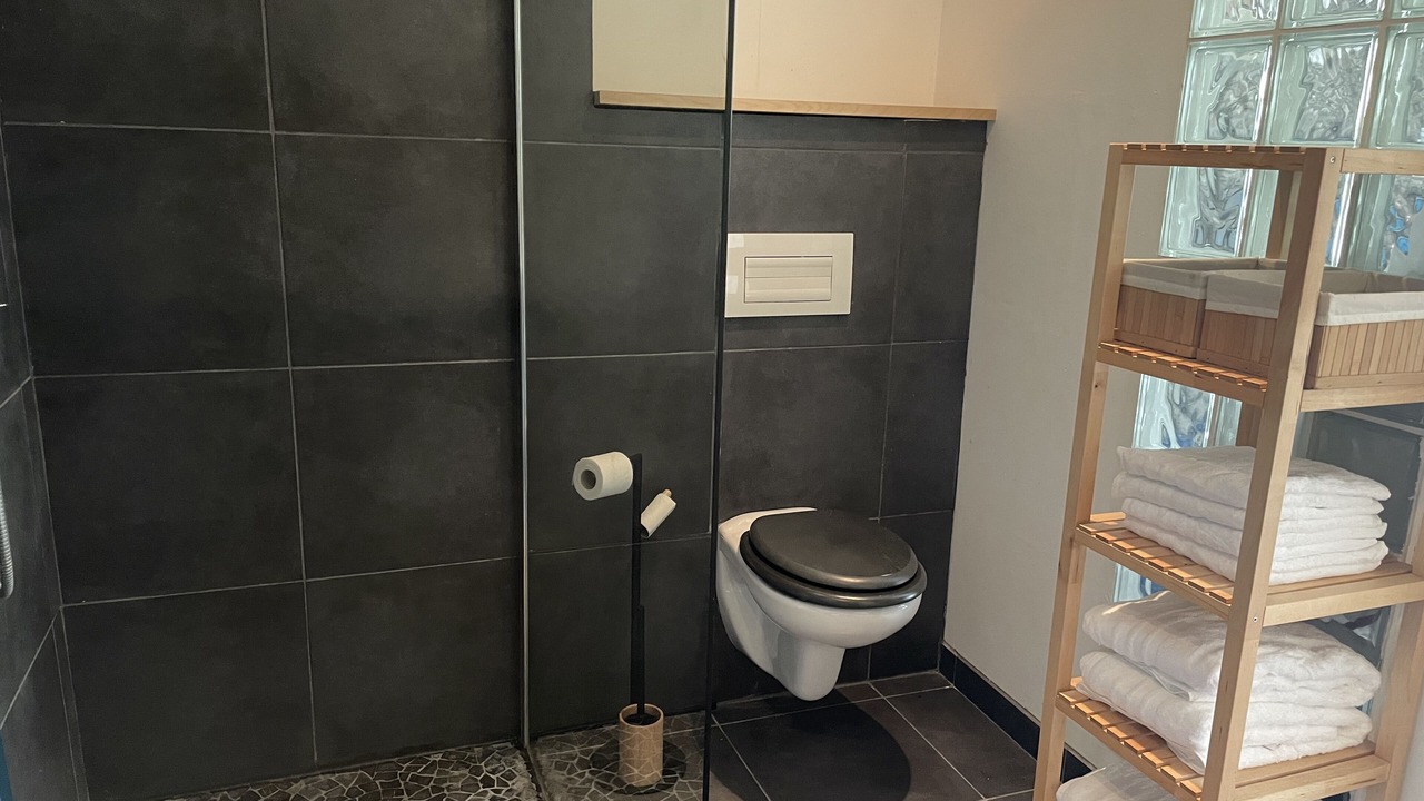 Photo of Bathroom in Meillon