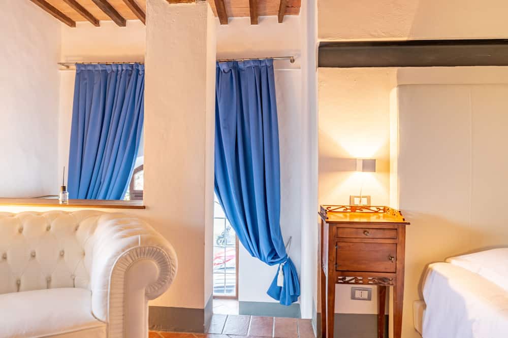Photo of Bedroom in Montefollonico