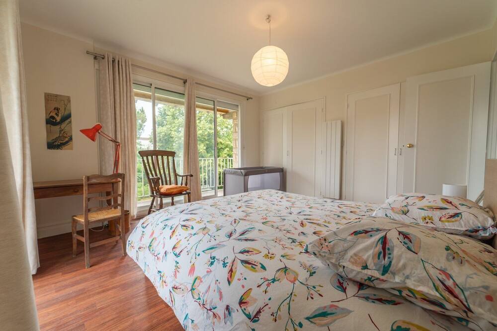 Photo of Bedroom in Saint-Benoit