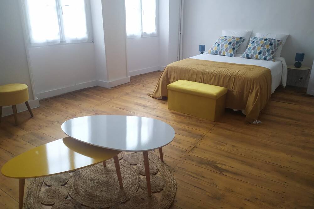 Photo of Bedroom in Civray
