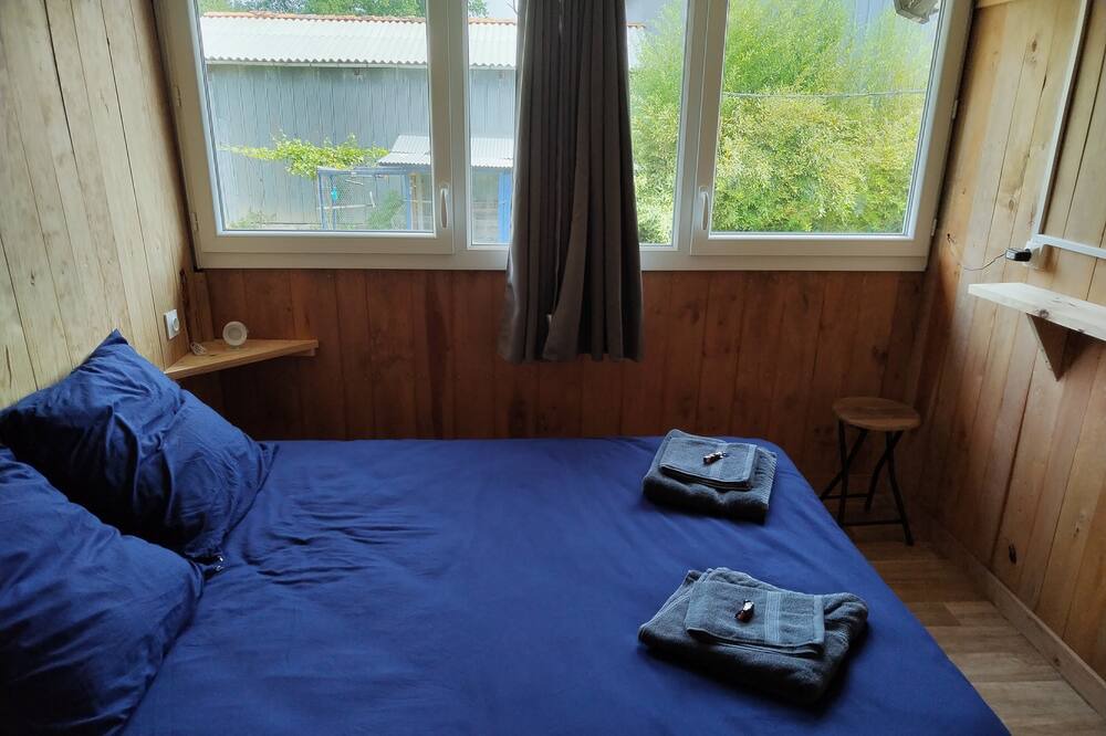 Photo of Bedroom in Boresse-et-Martron