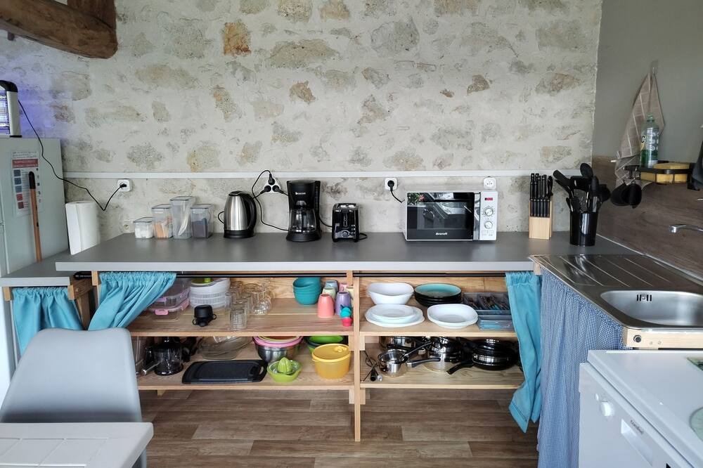 Photo of Kitchen in Boresse-et-Martron