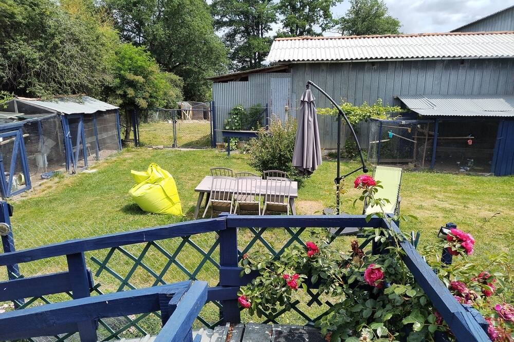 Photo of Outdoor in Boresse-et-Martron