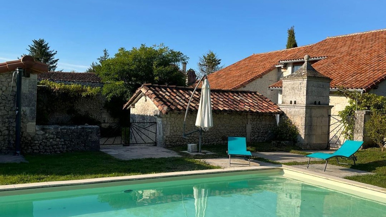 Photo of Outdoor in Saint-Paul-Lizonne