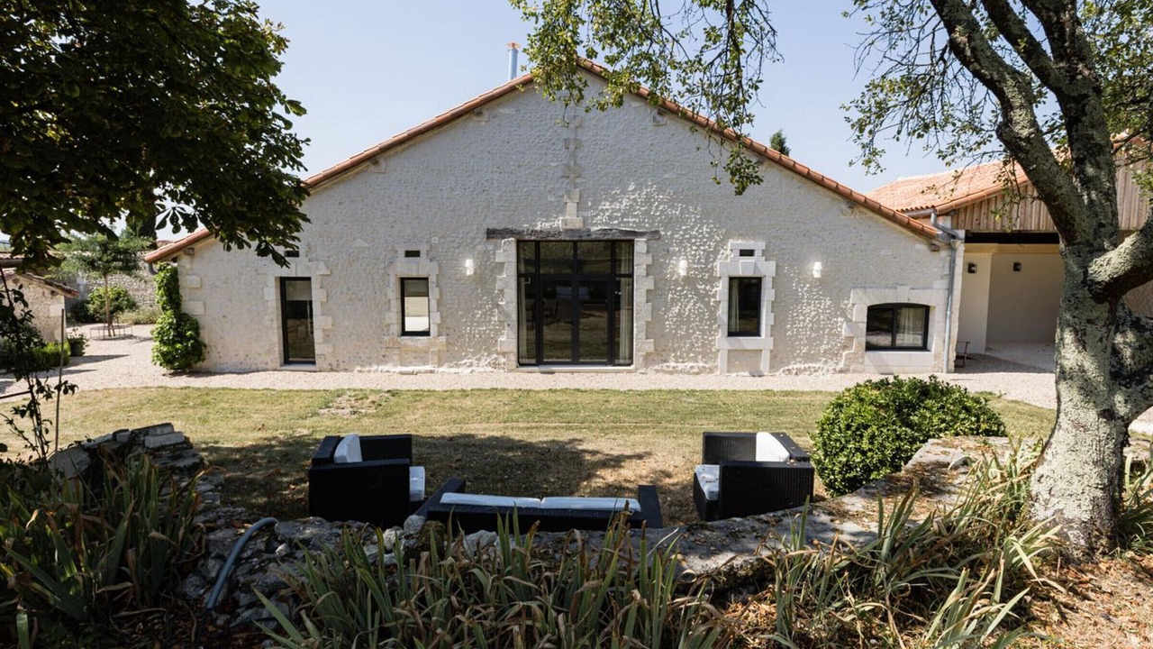 Photo of Outdoor in Saint-Paul-Lizonne