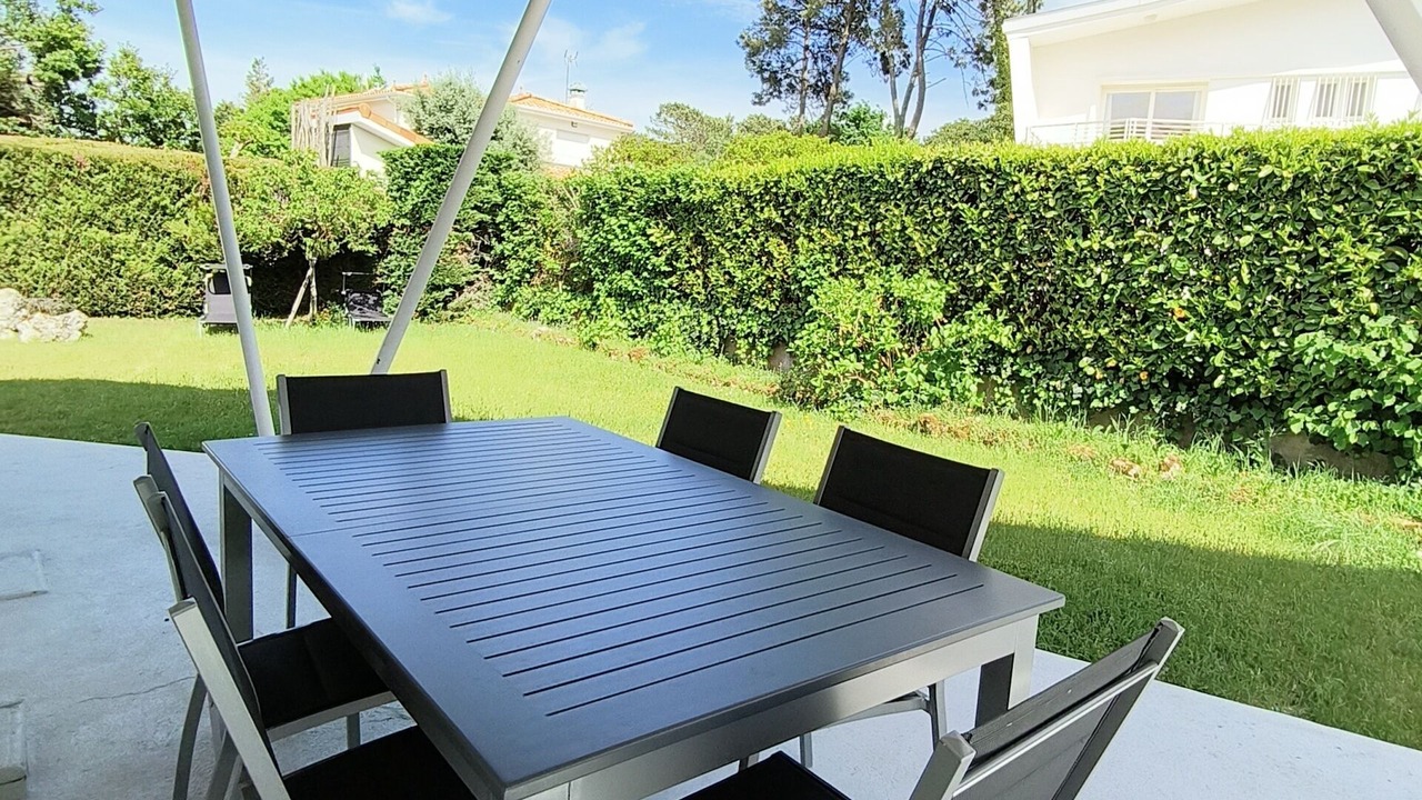 Photo of Outdoor in Ares