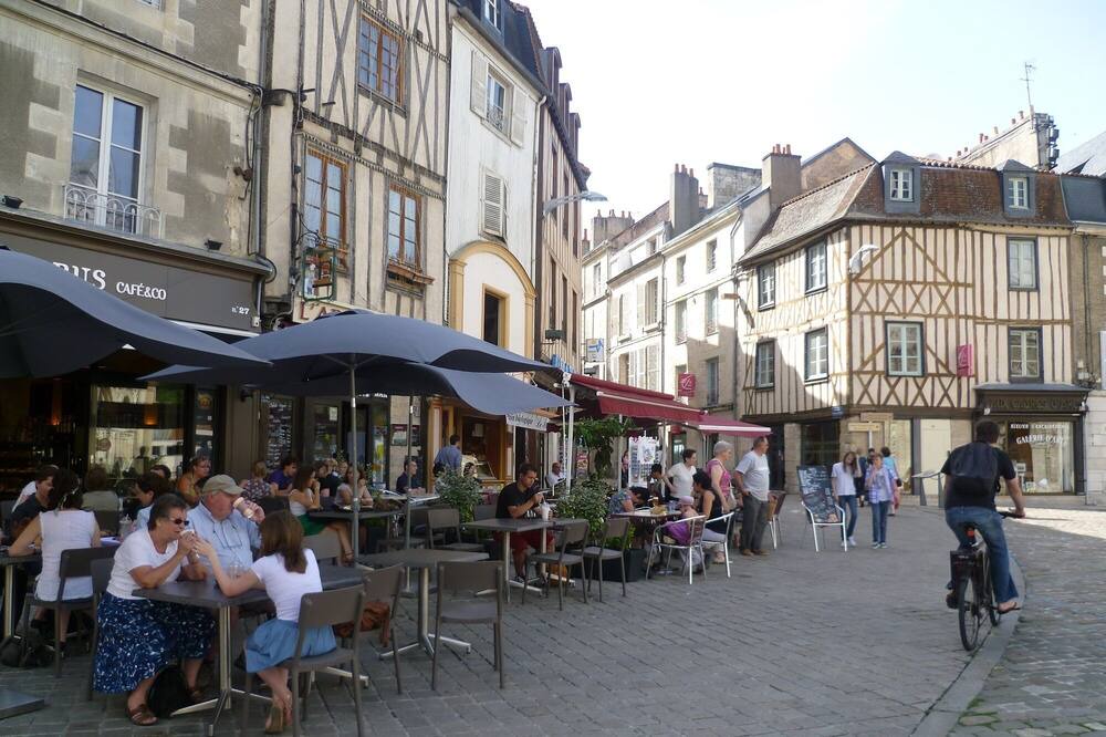 Photo of Others in Bussiere-Poitevine