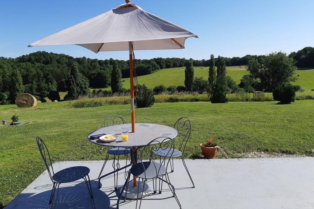 Photo of Outdoor in Juignac