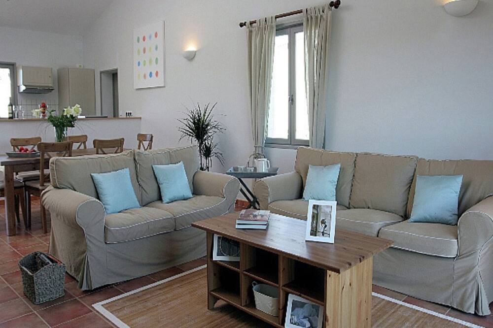 Photo of Livingroom in Chalais