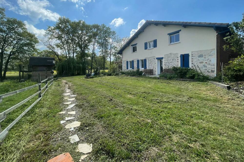 Photo of Outdoor in Saint-Jean-de-Marsacq