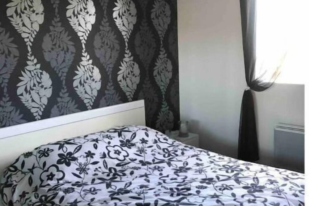 Photo of Bedroom in Saint-Sulpice-le-Gueretois