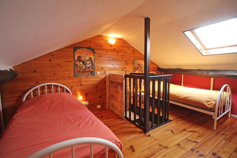 Photo of Bedroom in Saint-Amand-Magnazeix
