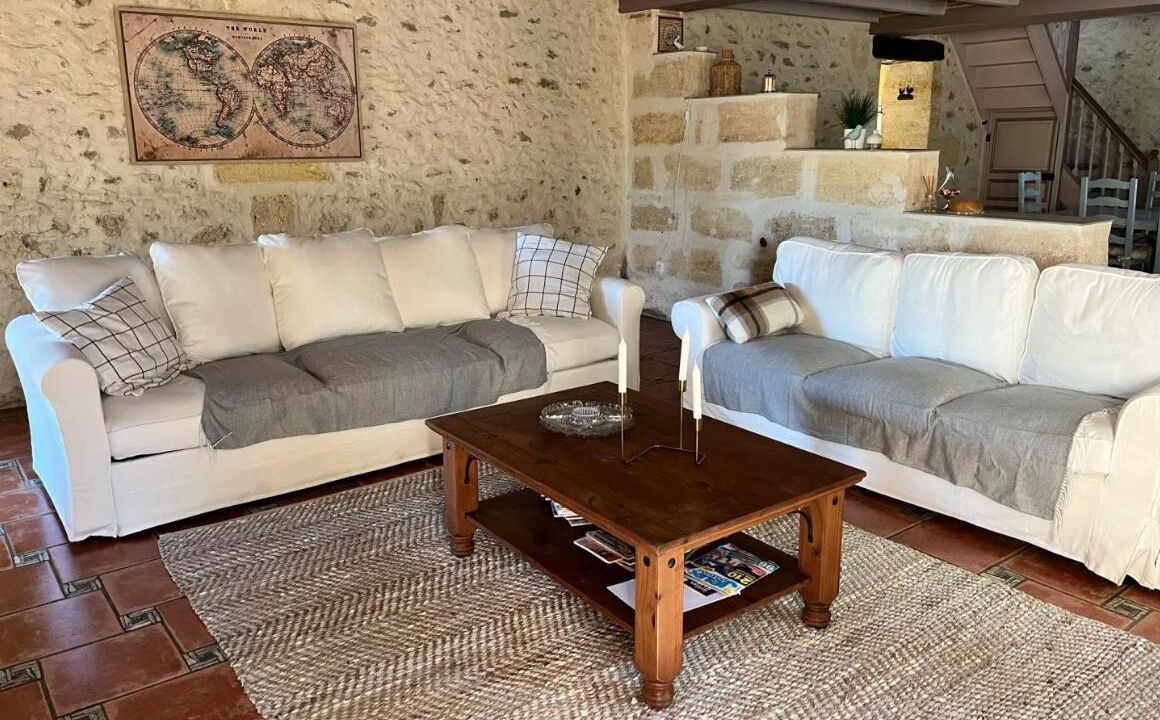 Photo of Livingroom in Perissac