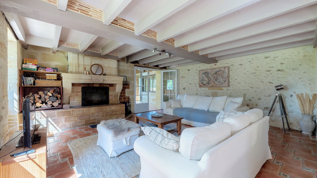 Photo of Livingroom in Perissac