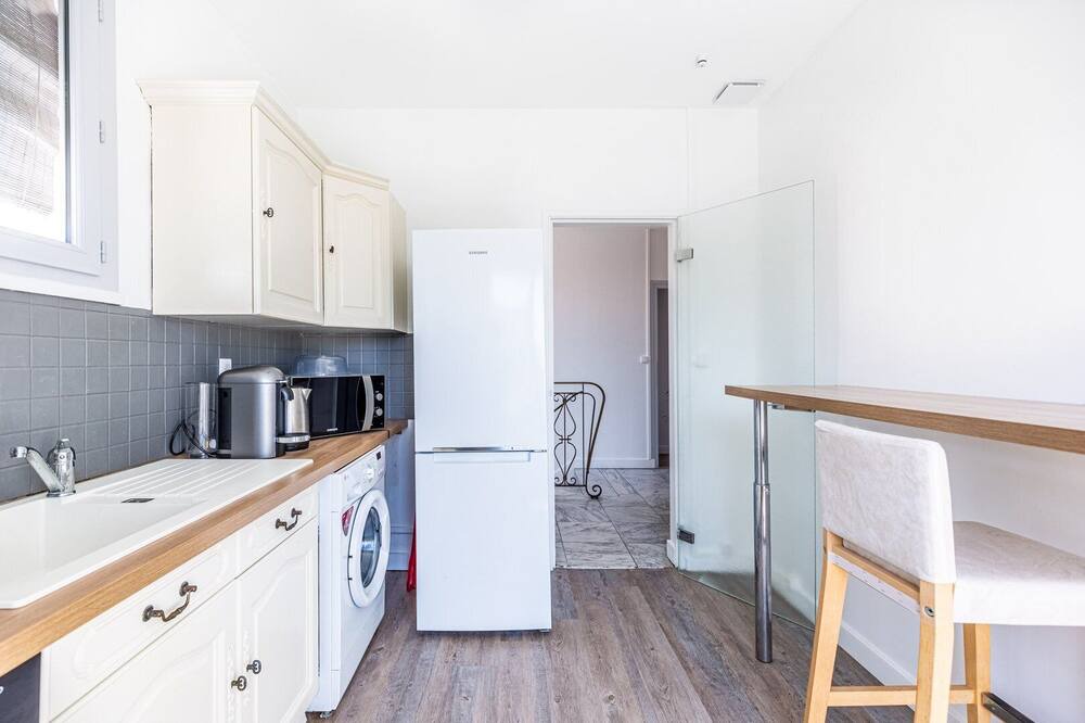 Photo of Kitchen in Begles