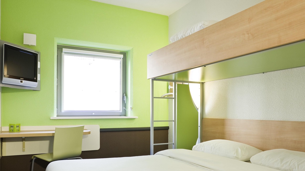 Photo of Bedroom in Villenave-d'Ornon