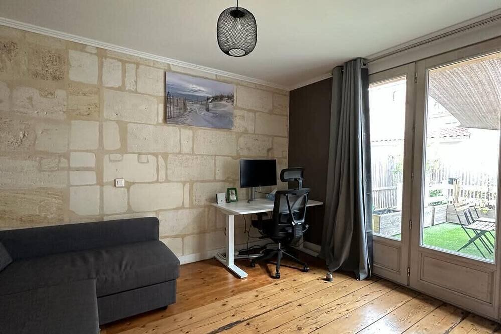 Photo of Bedroom in Lormont