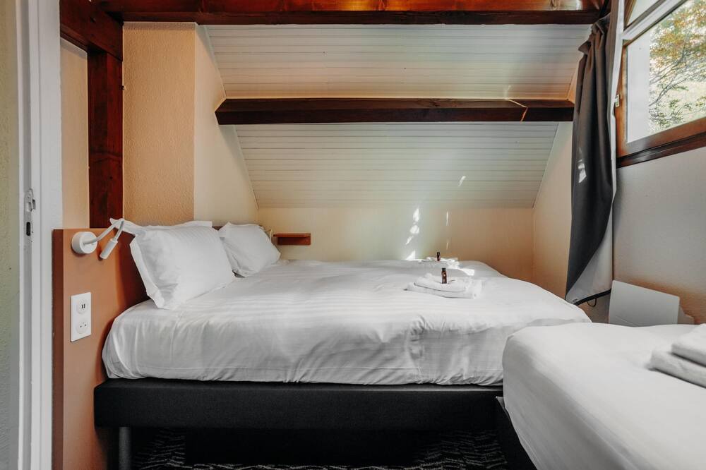 Photo of Bedroom in Eaux-Bonnes