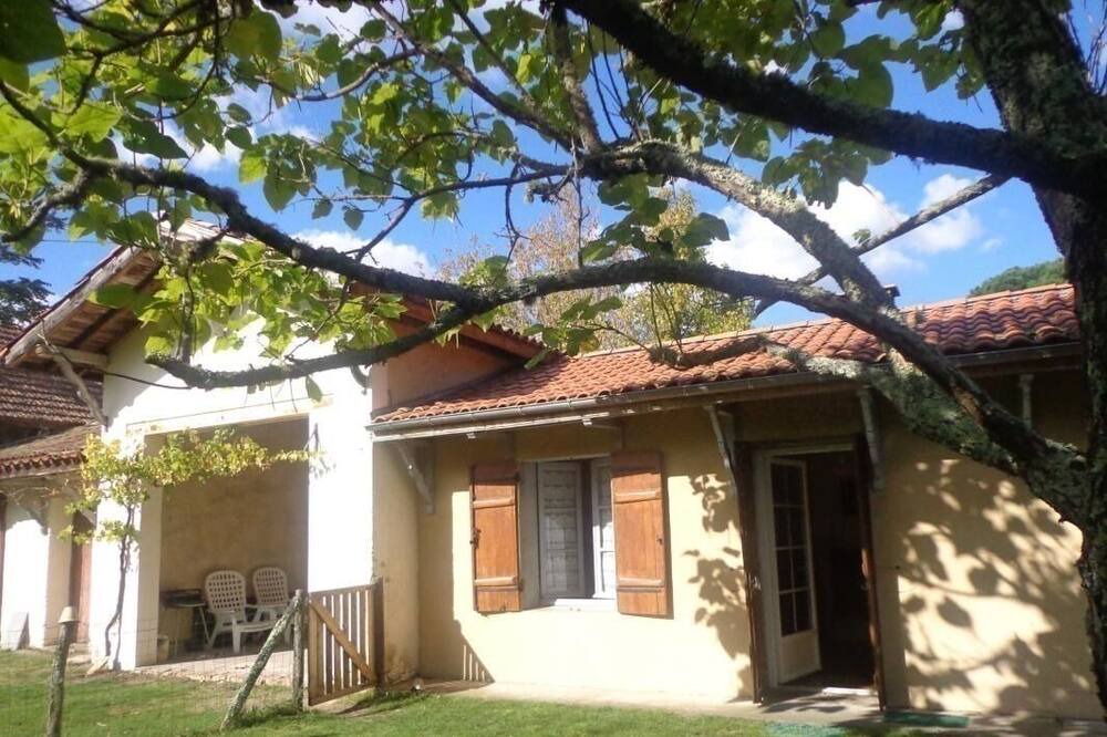 Photo of Outdoor in Saugnacq-et-Muret