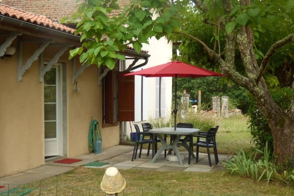 Photo of Outdoor in Saugnacq-et-Muret
