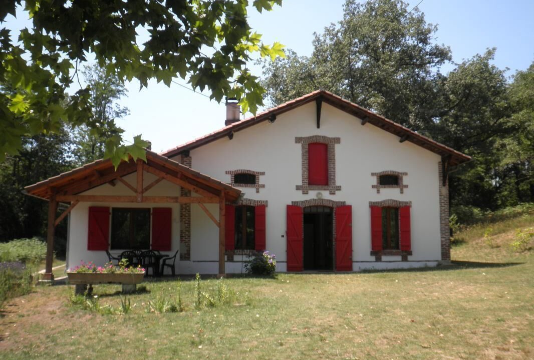 Photo of Outdoor in Pouydesseaux