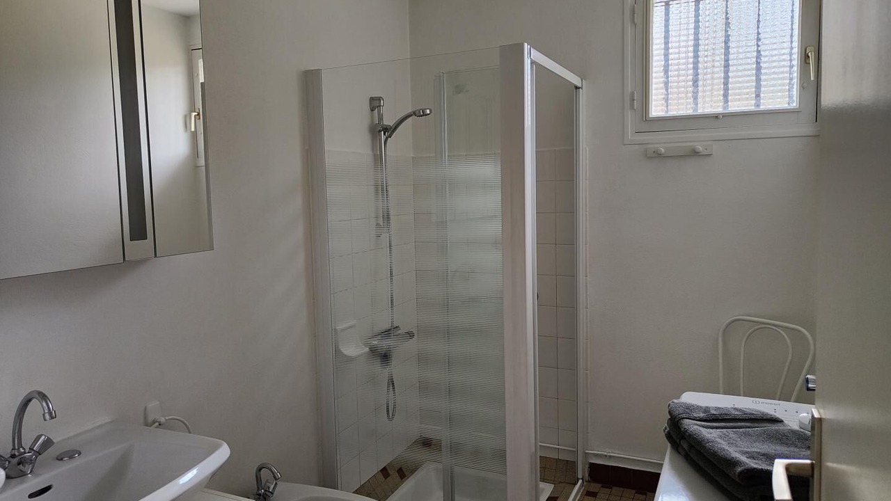 Photo of Bathroom in Pouydesseaux