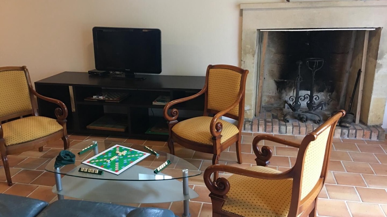 Photo of Livingroom in Beaumont Saint-Cyr