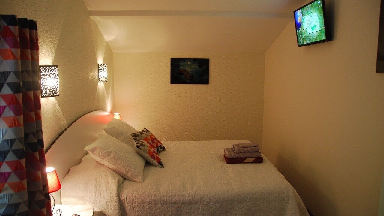 Photo of Bedroom in Mignaloux-Beauvoir