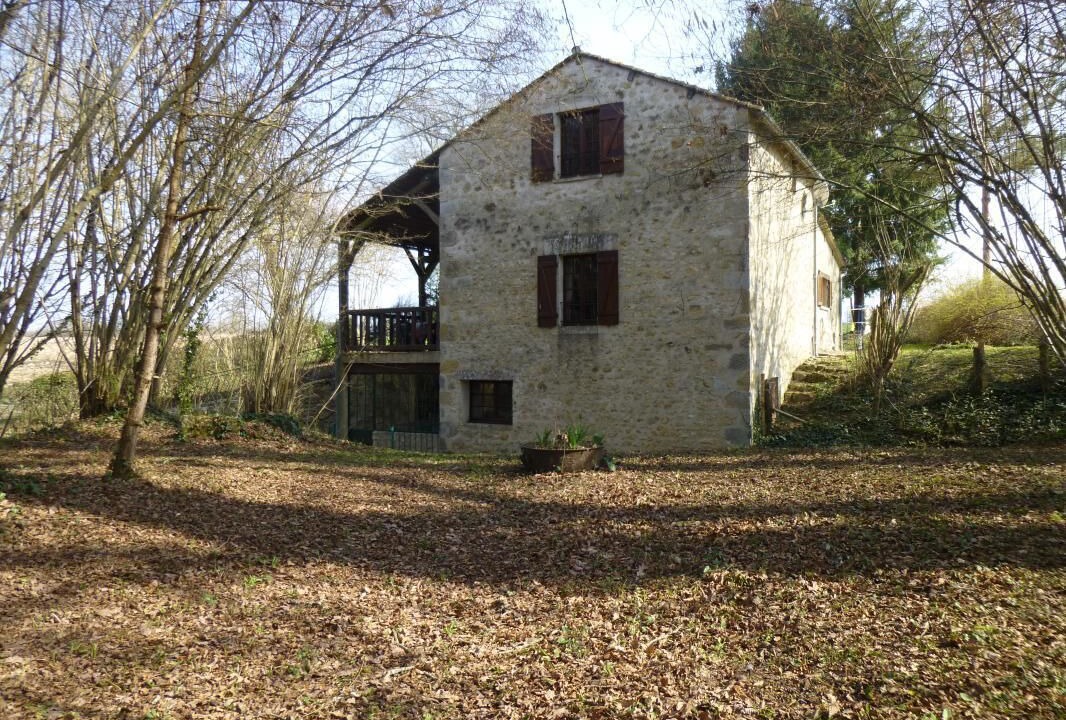 Photo of Outdoor in Journet