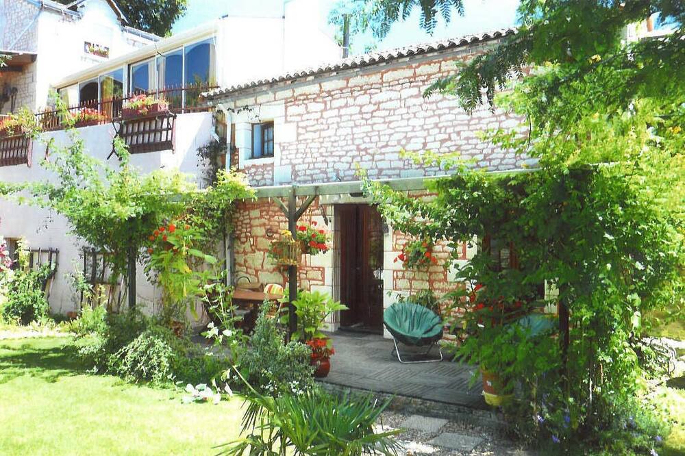 Photo of Outdoor in Ternay