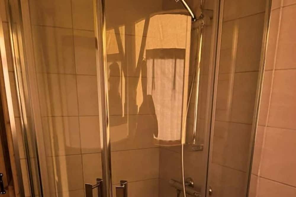 Photo of Bathroom in Vigeois