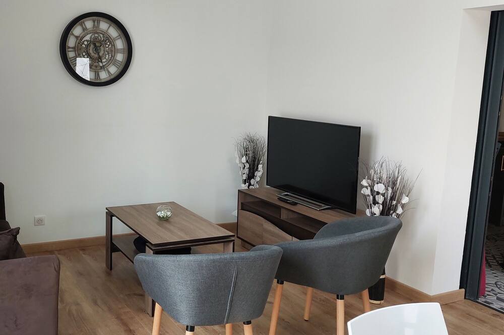Photo of Livingroom in Etaules