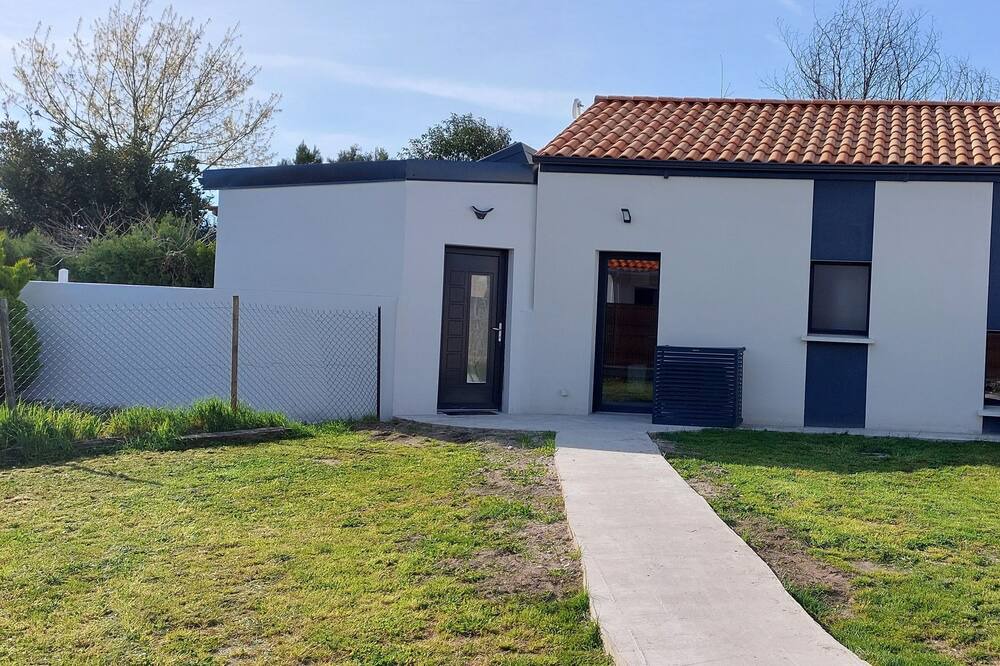 Photo of Outdoor in Etaules
